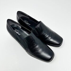 Trotters Womens Ash Slip On Black Loafers Size 8M